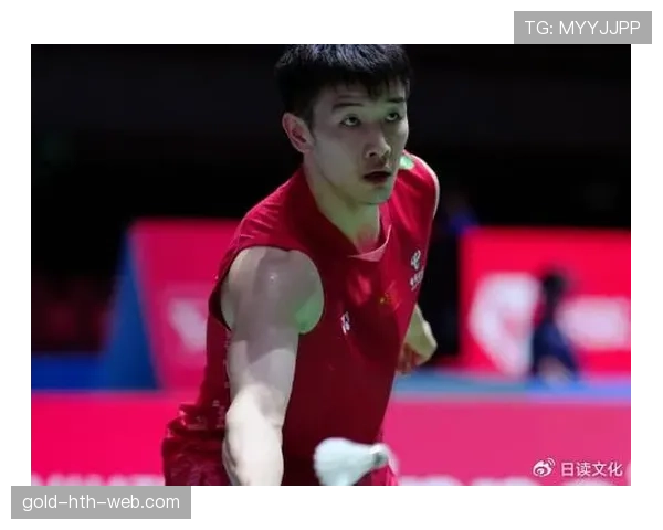 李诗沣训练完直接去奢侈品店刷卡，这消费节奏谁跟得上